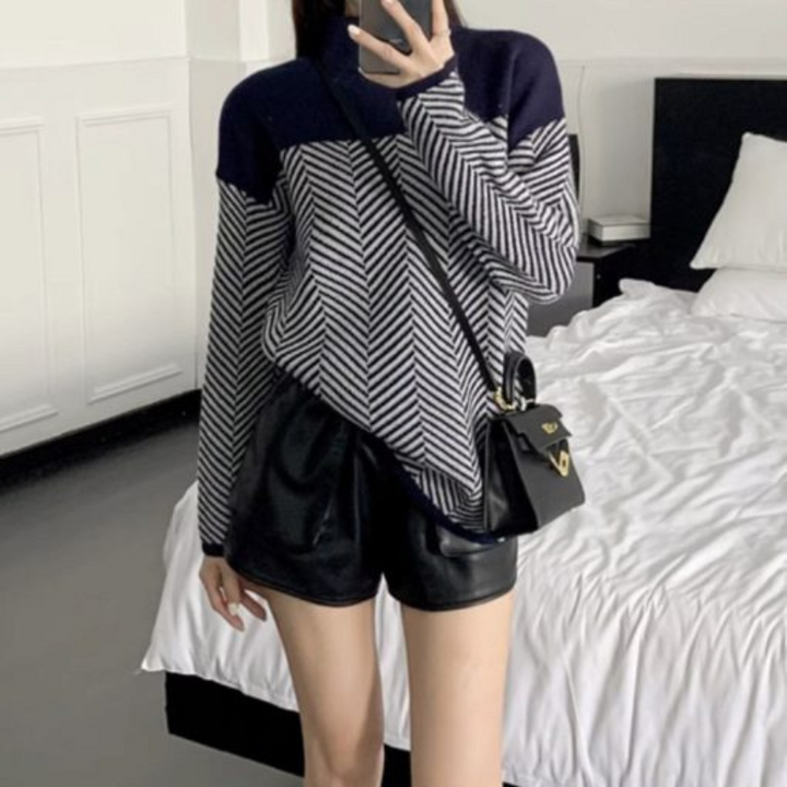 Zamira™ | Chic Chevron Sweater (Almost Sold Out)